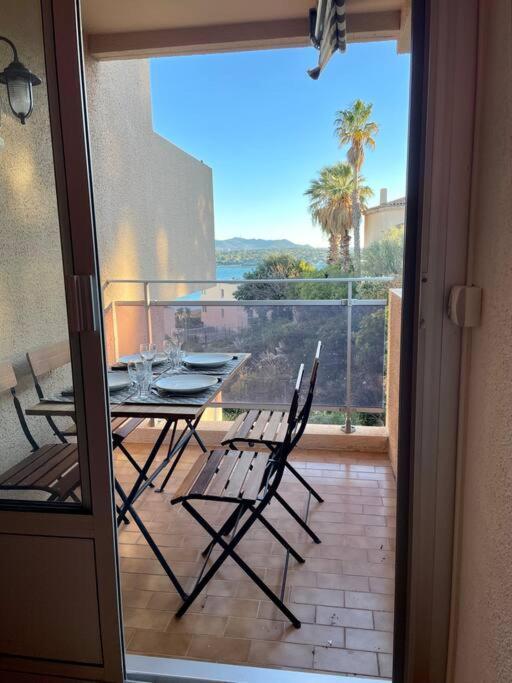 Proche De La Plage, A 12 Min A Pied Du Port, Place De Parking Apartment *