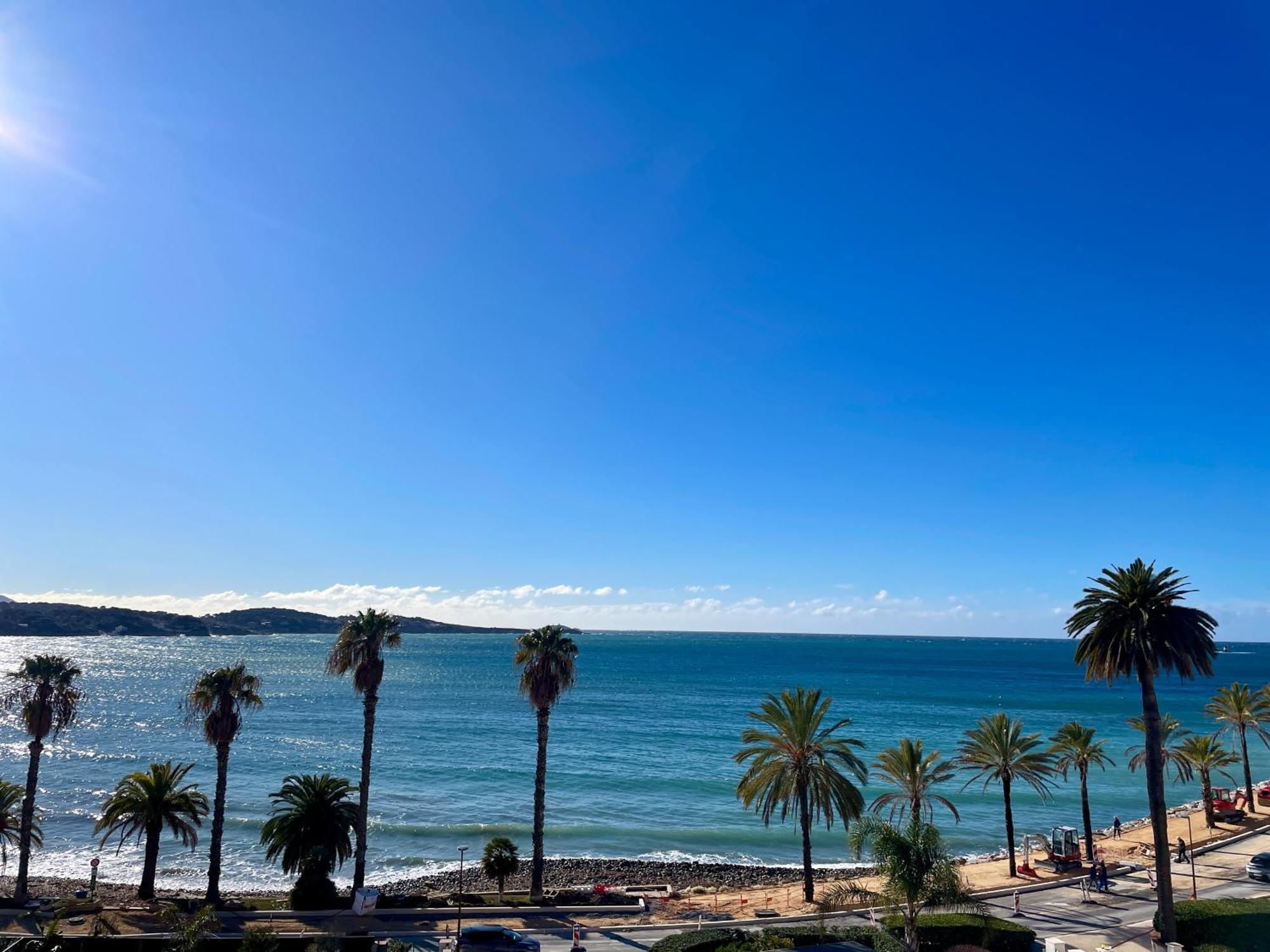 Apartment Proche De La Plage, A 12 Min A Pied Du Port, Place De Parking *